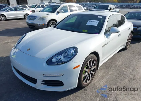 2015 Porsche Panamera E-Hybrid S z USA, uszkodzony, nr VIN WP0AD2A77FL041457